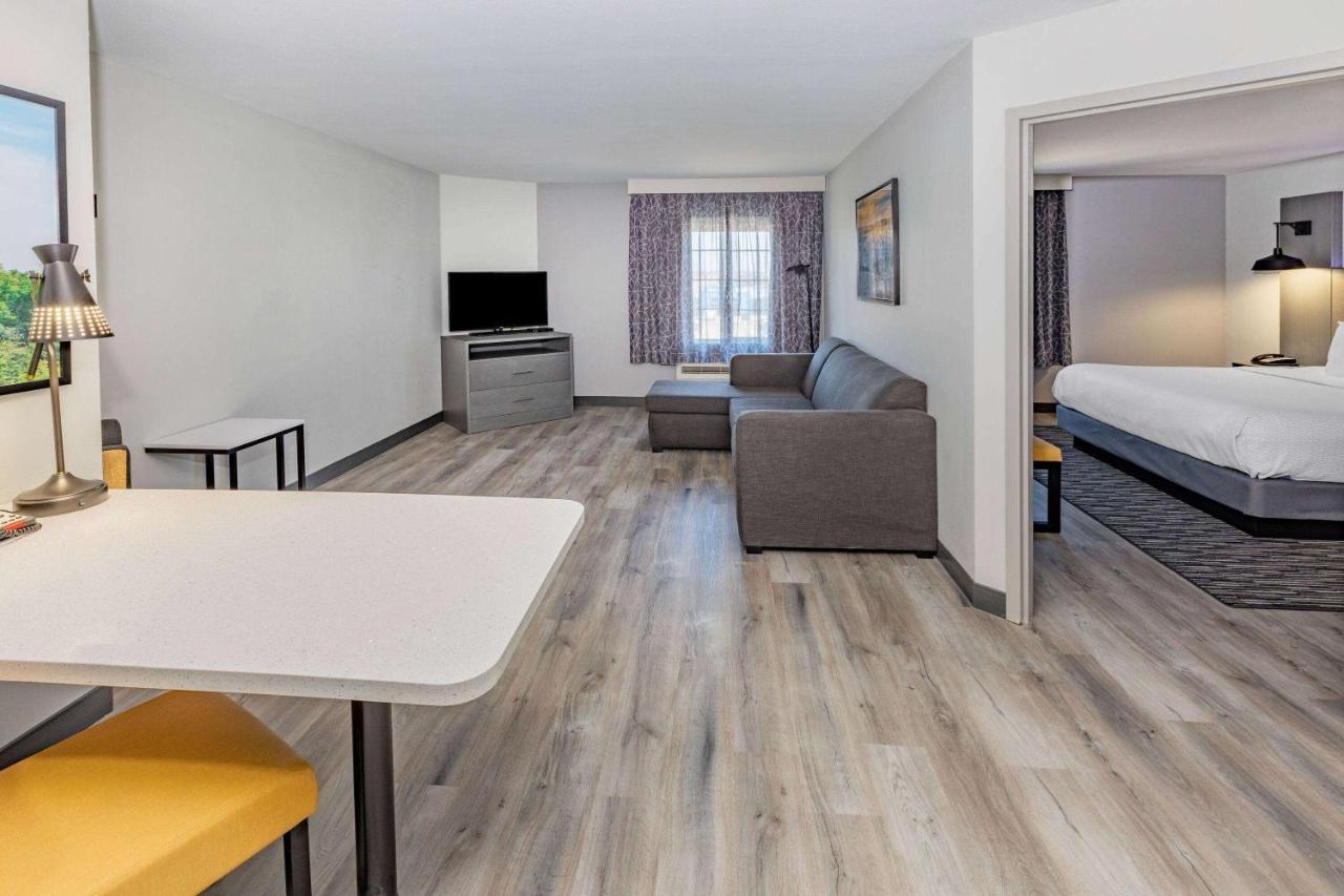 La Quinta Inn & Suites By Wyndham Ardmore Kültér fotó