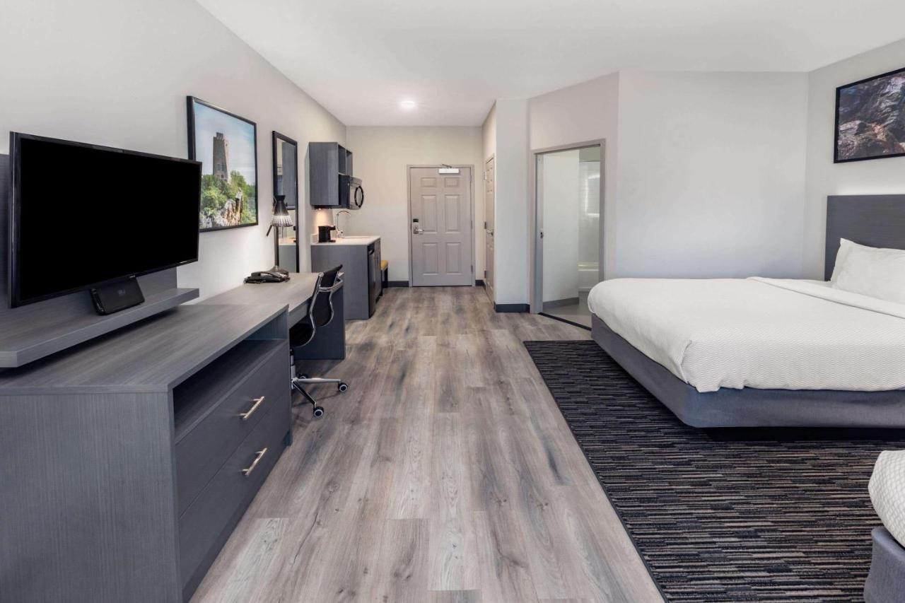 La Quinta Inn & Suites By Wyndham Ardmore Kültér fotó